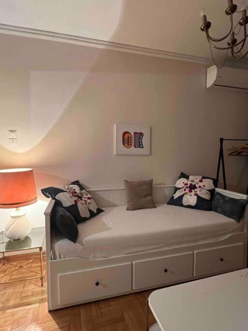 4Th Floor Cosy Apartment In Metaxourgeio Athen Eksteriør billede